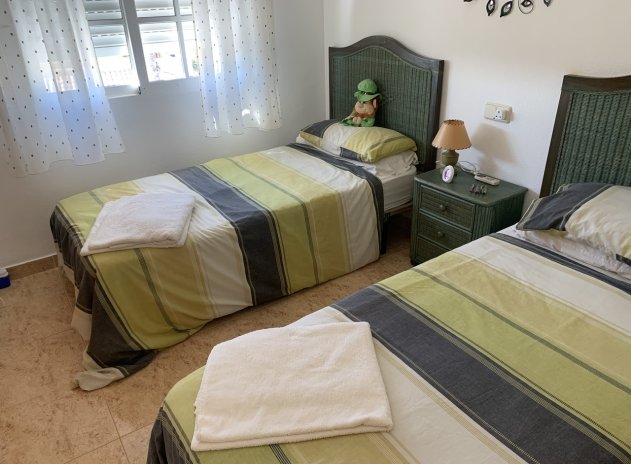 Reventa - Villa - Villamartin - Villamartín