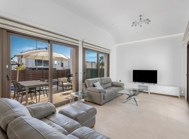 Herverkoop - Villa - Orihuela Costa - Vistabella Golf