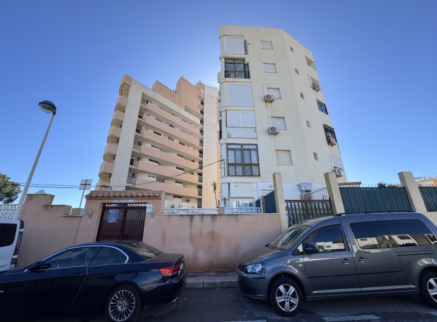 Herverkoop - Appartement - Torrevieja - La Mata