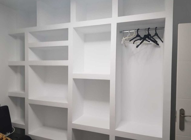 Reventa - Apartamento / Piso - Villamartin - Villamartín