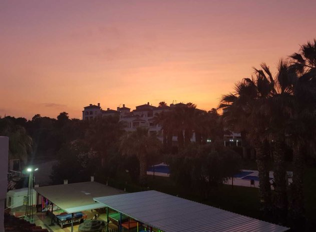 Reventa - Apartamento / Piso - Villamartin - Villamartín