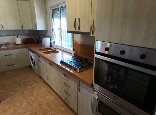 Resale - Finca / Country Property *  - Orihuela *