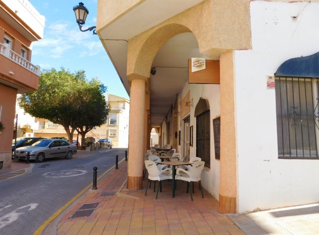 Resale - Commercial * - San Miguel de Salinas *