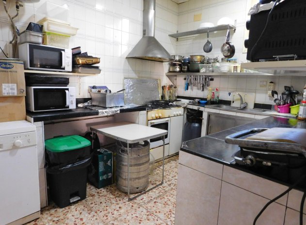 Resale - Commercial * - San Miguel de Salinas *