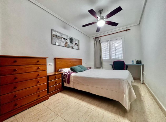 Revente - Appartement - Pilar de la Horadada
