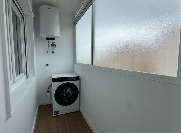 Herverkoop - Appartement - Torrevieja - Punta Prima