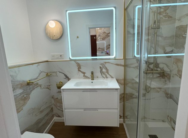 Herverkoop - Appartement - Torrevieja - Punta Prima