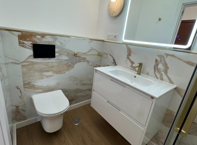 Herverkoop - Appartement - Torrevieja - Punta Prima