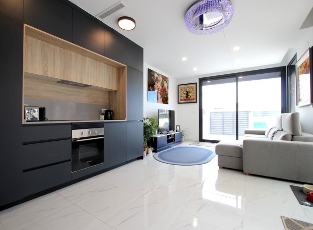 Herverkoop - Villa - Los Montesinos