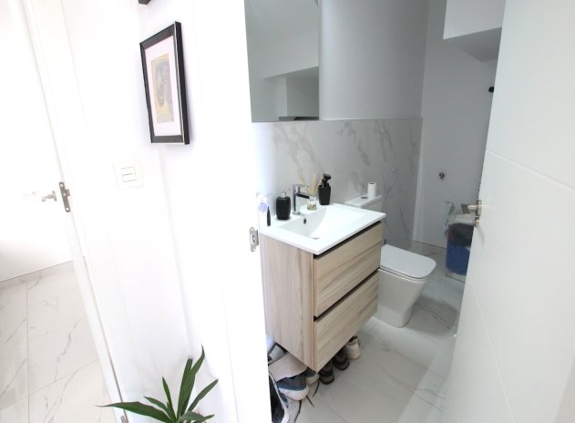 Herverkoop - Villa - Los Montesinos