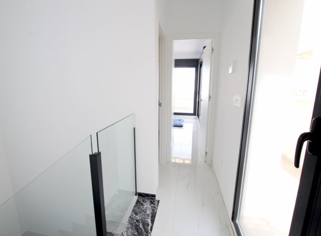 Herverkoop - Villa - Los Montesinos