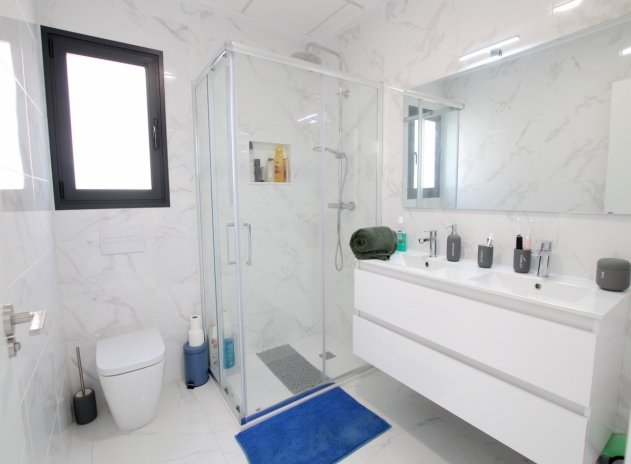 Herverkoop - Villa - Los Montesinos