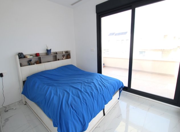 Herverkoop - Villa - Los Montesinos