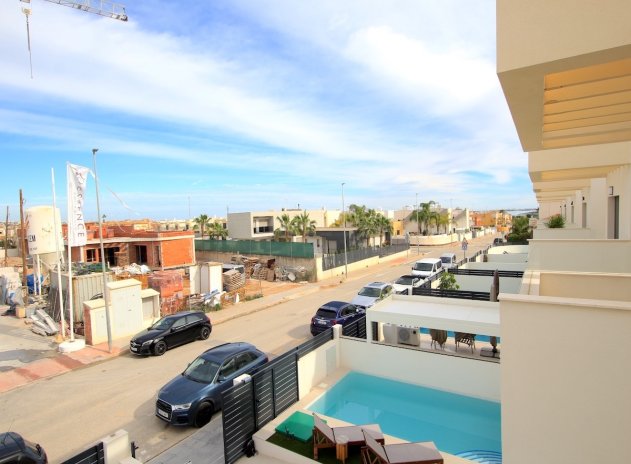 Herverkoop - Villa - Los Montesinos