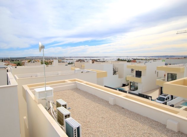 Herverkoop - Villa - Los Montesinos