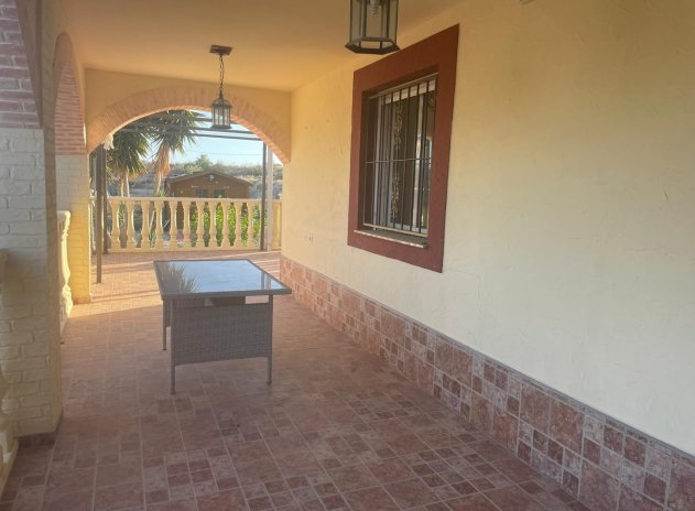 Wiederverkauf - Finca / Ländliches Wohnhaus - Fortuna