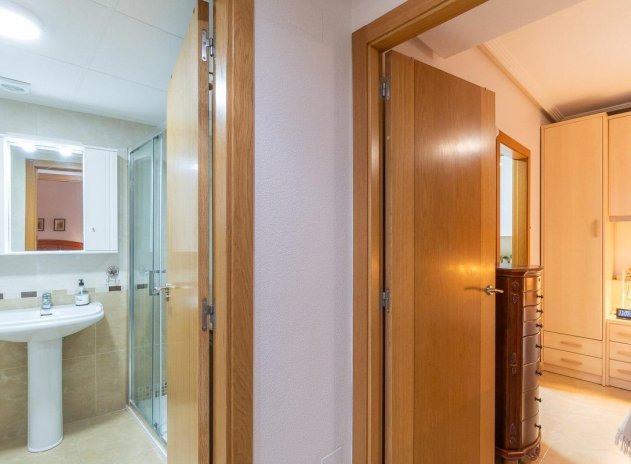 Reventa - Apartamento / Piso - Torrevieja