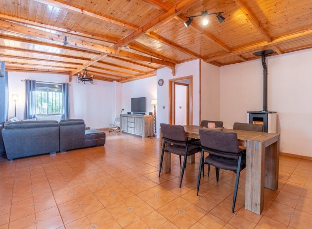 Herverkoop - Villa - Hondón de las Nieves