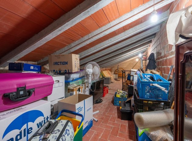 Herverkoop - Villa - Hondón de las Nieves