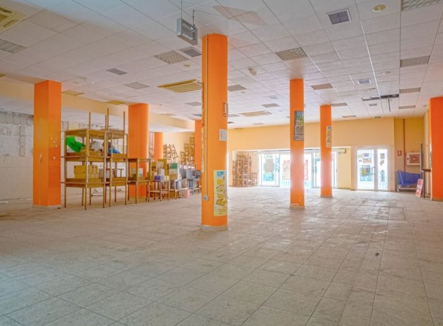 Reventa - Comercial - Torrevieja