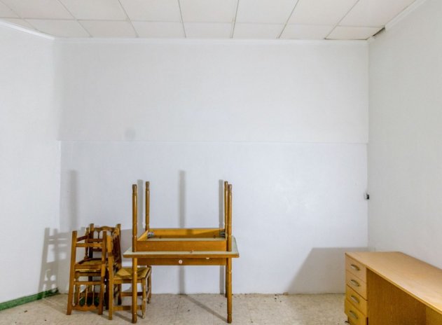 Reventa - Comercial - Torrevieja