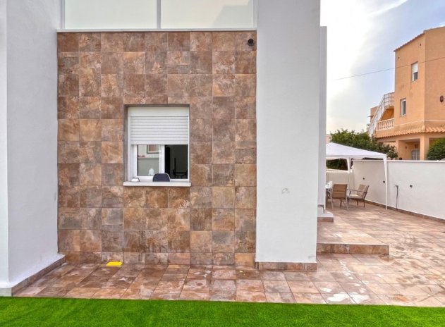 Herverkoop - Appartement - Orihuela Costa - Playa Flamenca