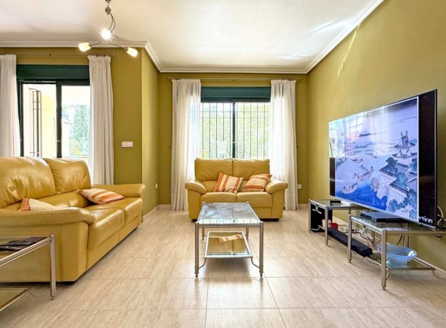 Wiederverkauf - Wohnung - Orihuela Costa - Lomas de Campoamor