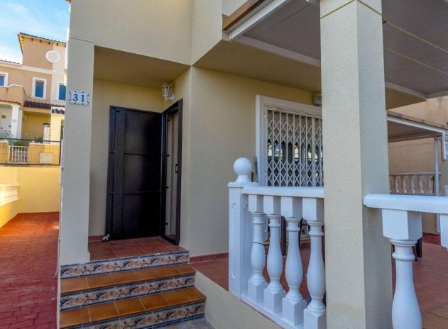 Herverkoop - Villa - Orihuela Costa - Villamartín