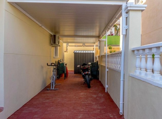 Herverkoop - Villa - Orihuela Costa - Villamartín