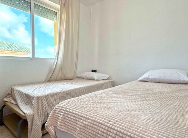 Herverkoop - Appartement - Torrevieja - La Mata