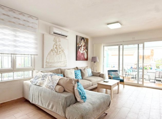 Herverkoop - Villa - Orihuela Costa - Villamartín