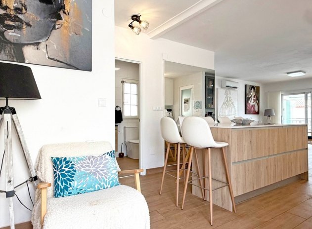 Herverkoop - Villa - Orihuela Costa - Villamartín