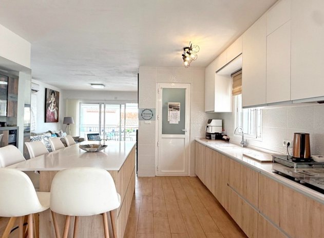 Herverkoop - Villa - Orihuela Costa - Villamartín