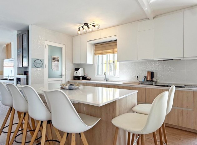 Herverkoop - Villa - Orihuela Costa - Villamartín