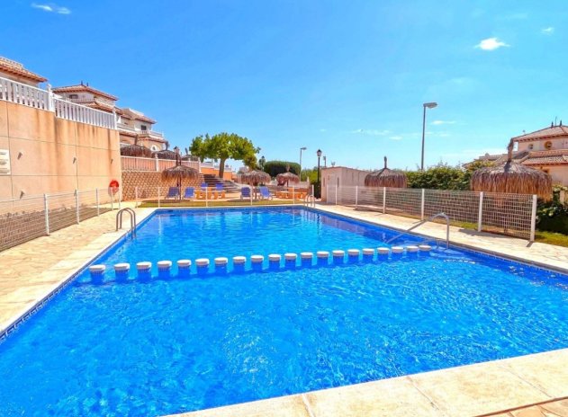 Wiederverkauf - Wohnung - Orihuela Costa - Lomas de Cabo Roig