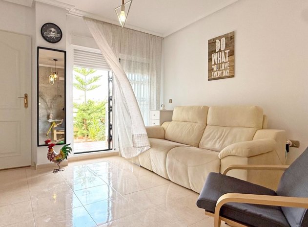 Wiederverkauf - Wohnung - Orihuela Costa - Lomas de Cabo Roig