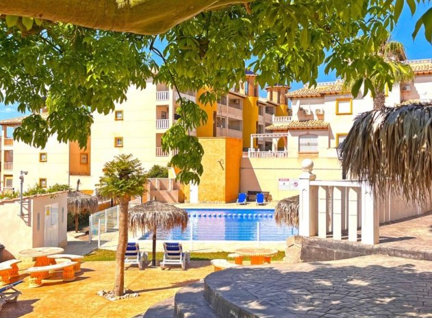 Wiederverkauf - Wohnung - Orihuela Costa - Lomas de Cabo Roig