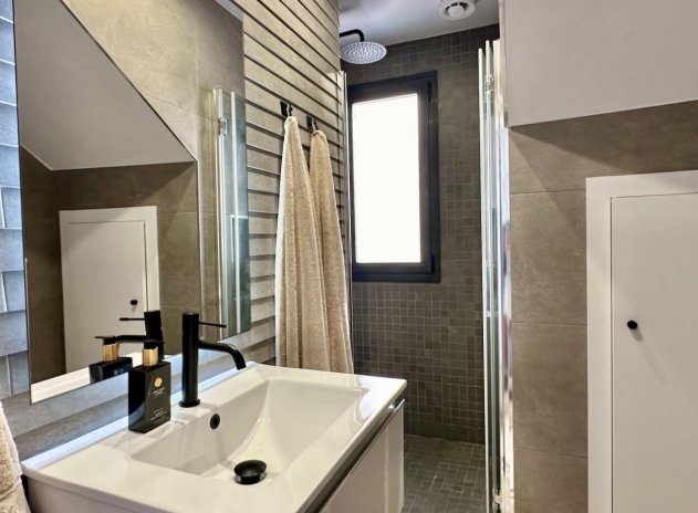 Herverkoop - Villa - Orihuela Costa - Lomas de Cabo Roig