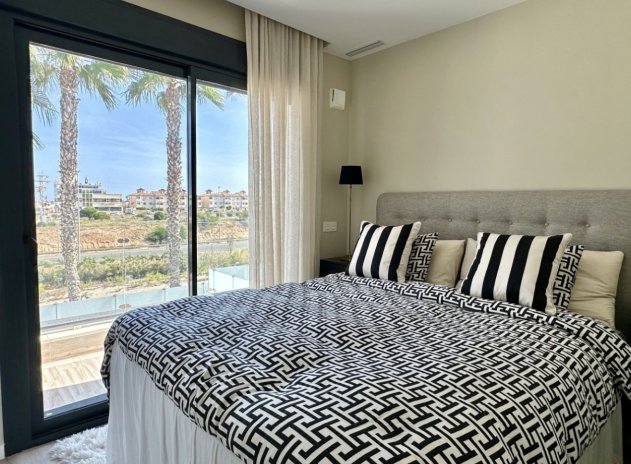 Herverkoop - Villa - Orihuela Costa - Lomas de Cabo Roig