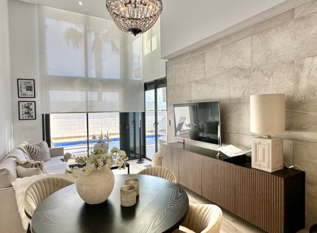 Herverkoop - Villa - Orihuela Costa - Lomas de Cabo Roig