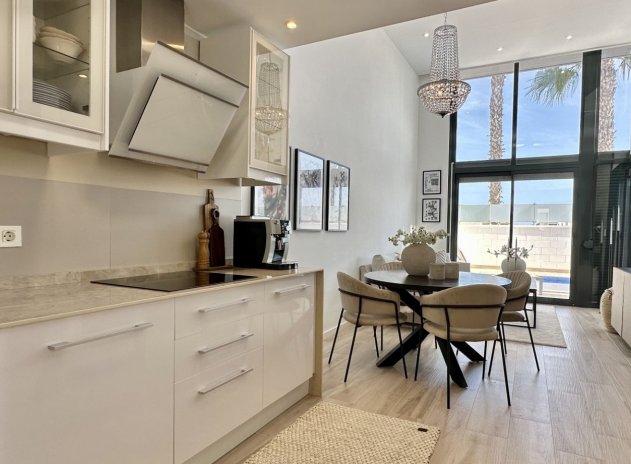 Herverkoop - Villa - Orihuela Costa - Lomas de Cabo Roig