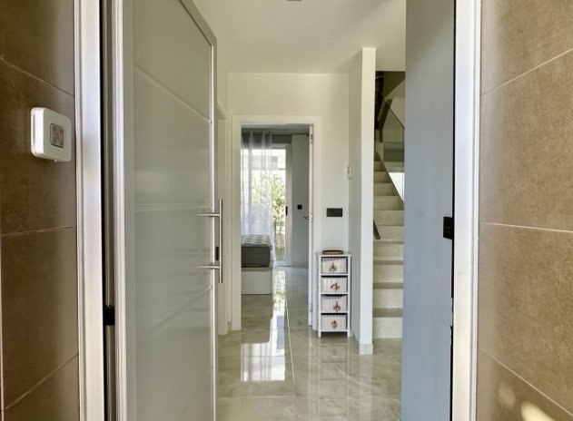 Herverkoop - Villa - Orihuela Costa - Lomas de Cabo Roig