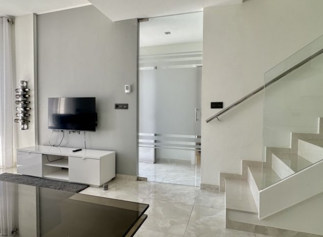 Herverkoop - Villa - Orihuela Costa - Lomas de Cabo Roig