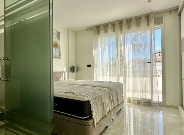 Herverkoop - Villa - Orihuela Costa - Lomas de Cabo Roig