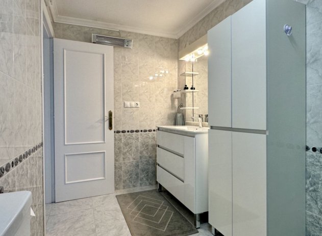 Herverkoop - Appartement - Orihuela Costa - Playa Flamenca