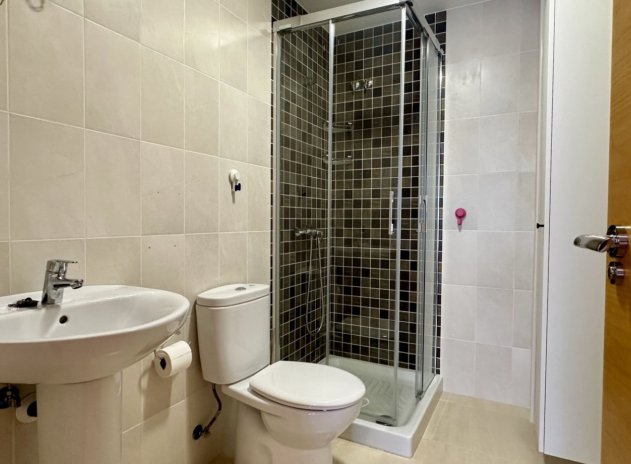 Reventa - Apartamento / Piso - San Miguel de Salinas