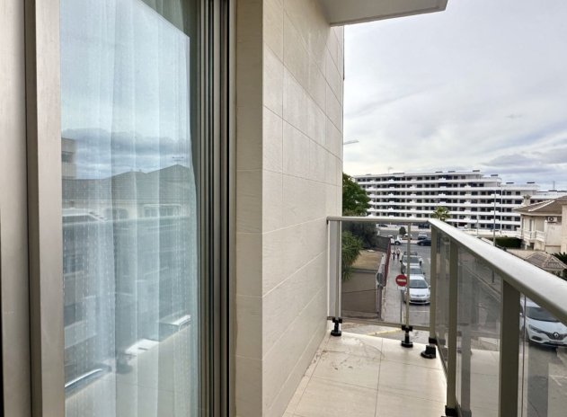 Reventa - Apartamento / Piso - San Miguel de Salinas