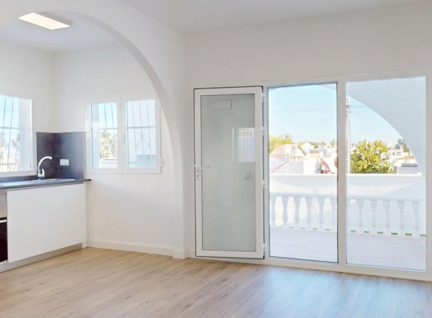 Herverkoop - Appartement - Orihuela Costa - Las Filipinas