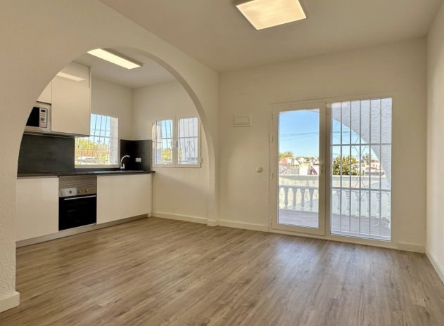 Herverkoop - Appartement - Orihuela Costa - Las Filipinas