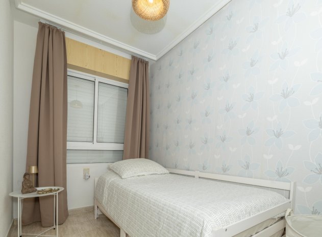 Herverkoop - Appartement - Torrevieja - Acequion